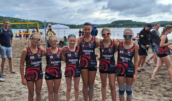 U 15 Beachvolleyballerinnen sammelten Erfahrung