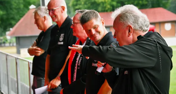 Besonderer Tag für den Verein - Einweihung der Tribüne