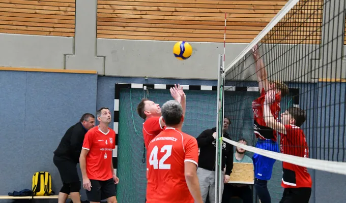 erfolgreicher TuS Volleyball-Auftakt zu Saisonbeginn 