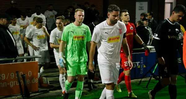 Stichwort Aufstieg: Biene zu Gast im Hasestadion