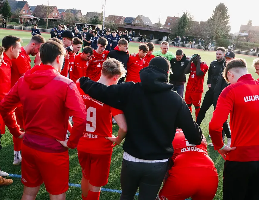 Elfer-Fehlschuss leitet wahnwitziges Unentschieden ein