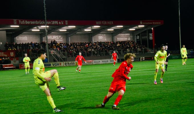 Knappe Niederlage vor vollem Haus