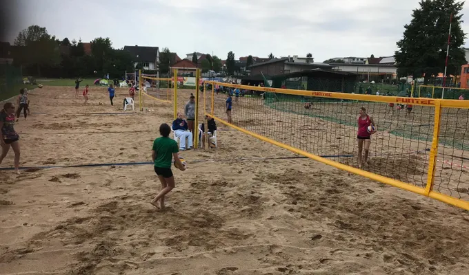 Großes Sand-Spektakel: Die NWDM der U12 m/w zu Gast beim TuS