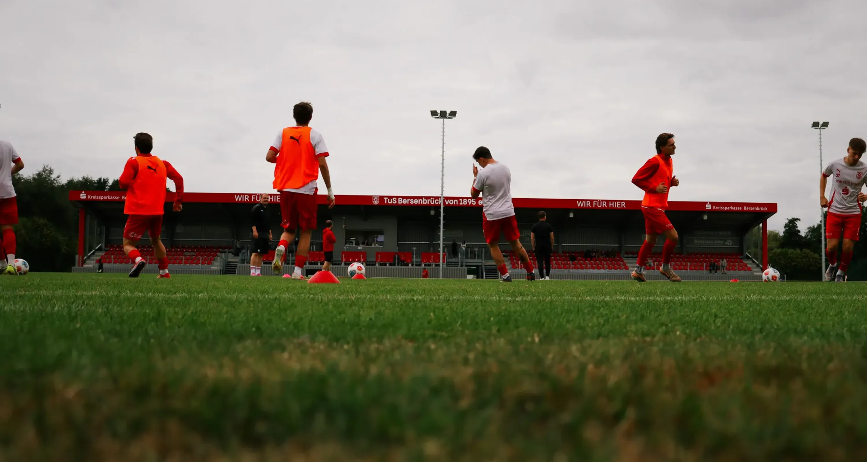 Jede Menge Kickers Emden beim SV Wilhelmshaven