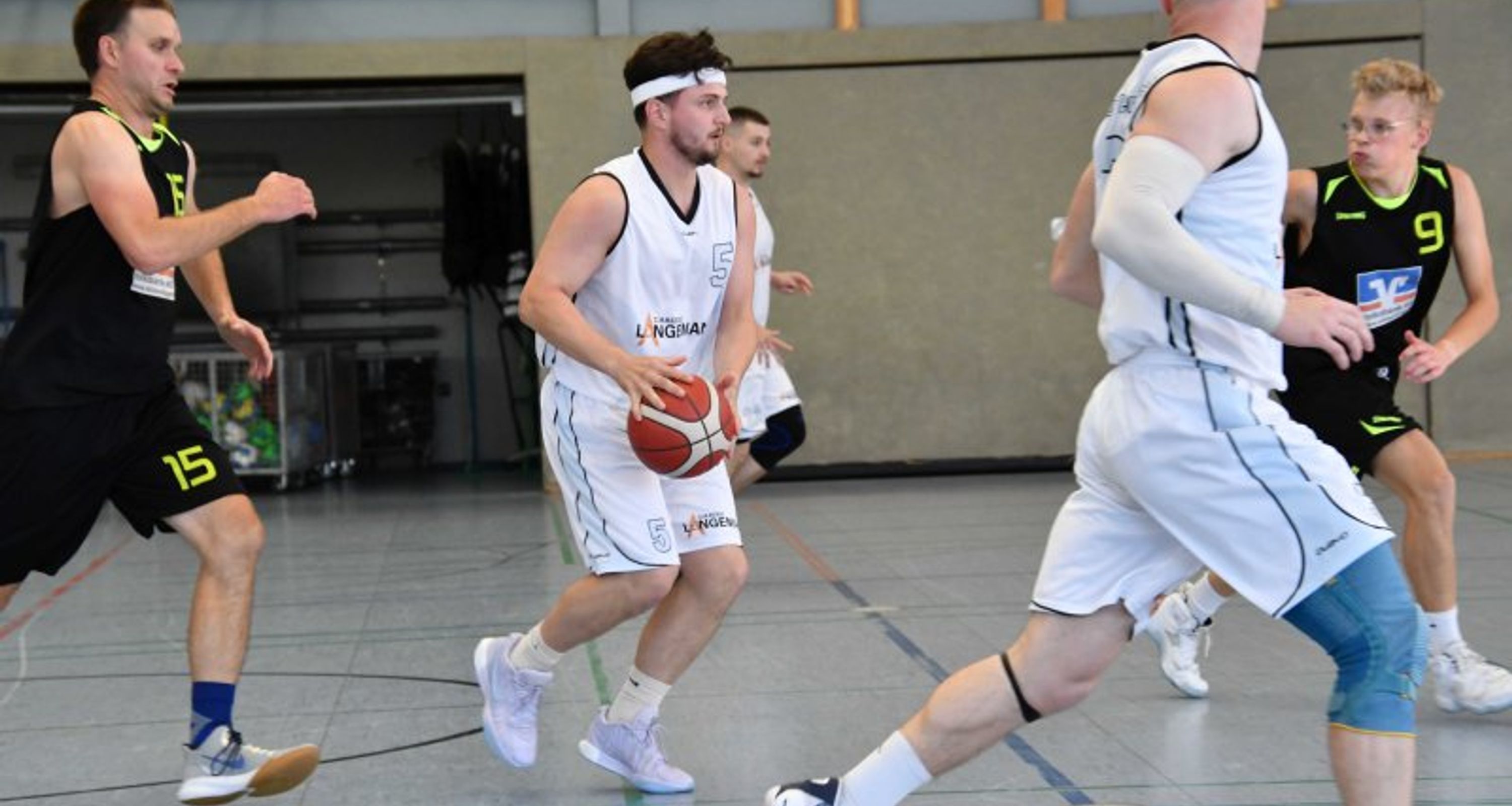 TuS verliert erstes Saisonspiel in eigener Halle