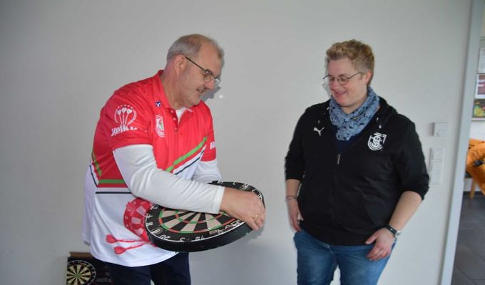 1.000 Euro für die neue Darts-Abteilung gewonnen