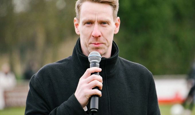 Ex-Profi David Buchholz springt als Ersatztorwart ein